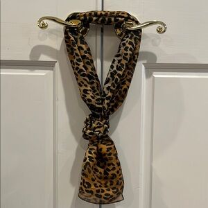 “Silk” Leopard Print Scarf